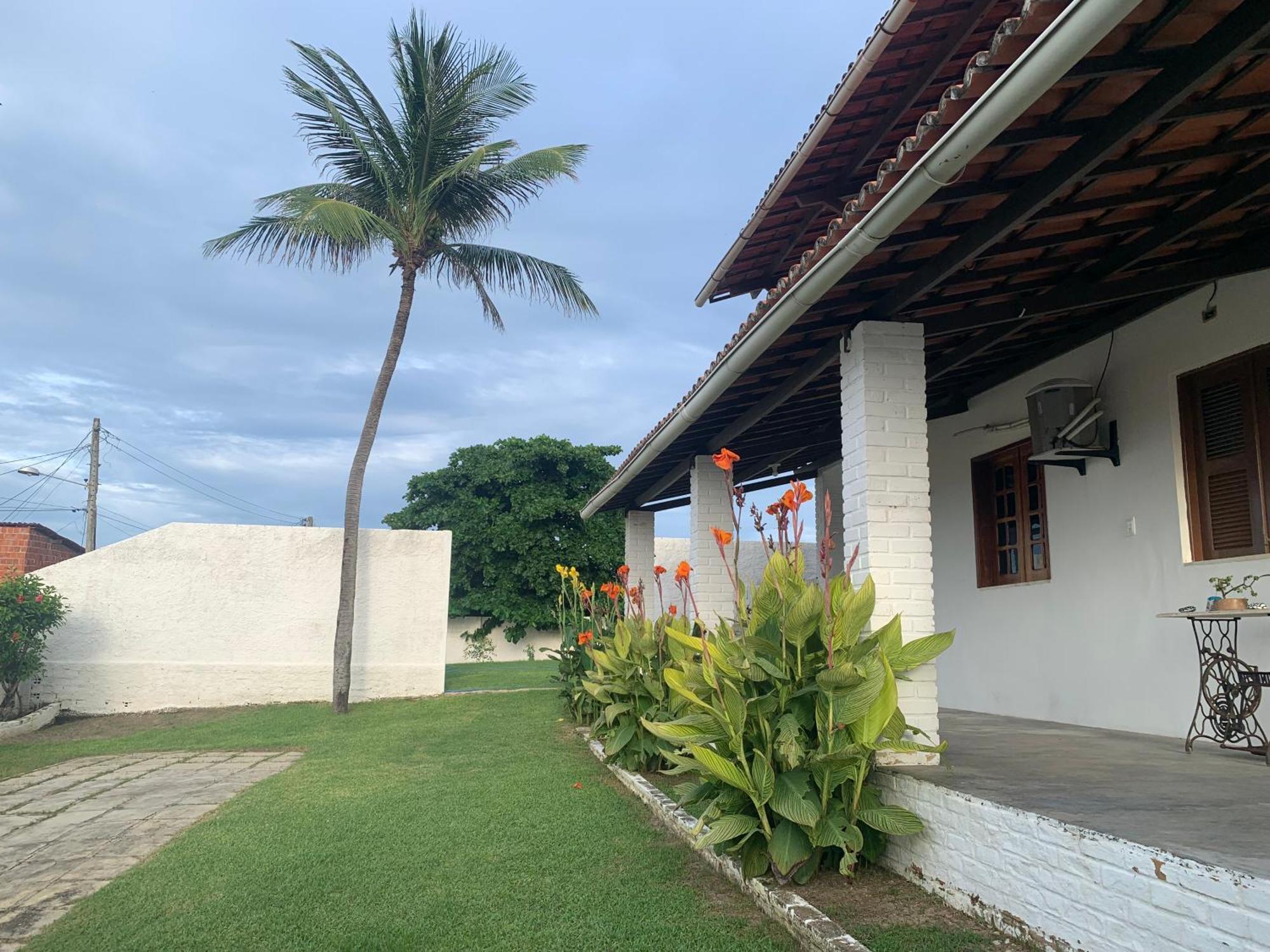 Morro Branco Suites - Hospedaria Morro Branco Beberibe Eksteriør billede