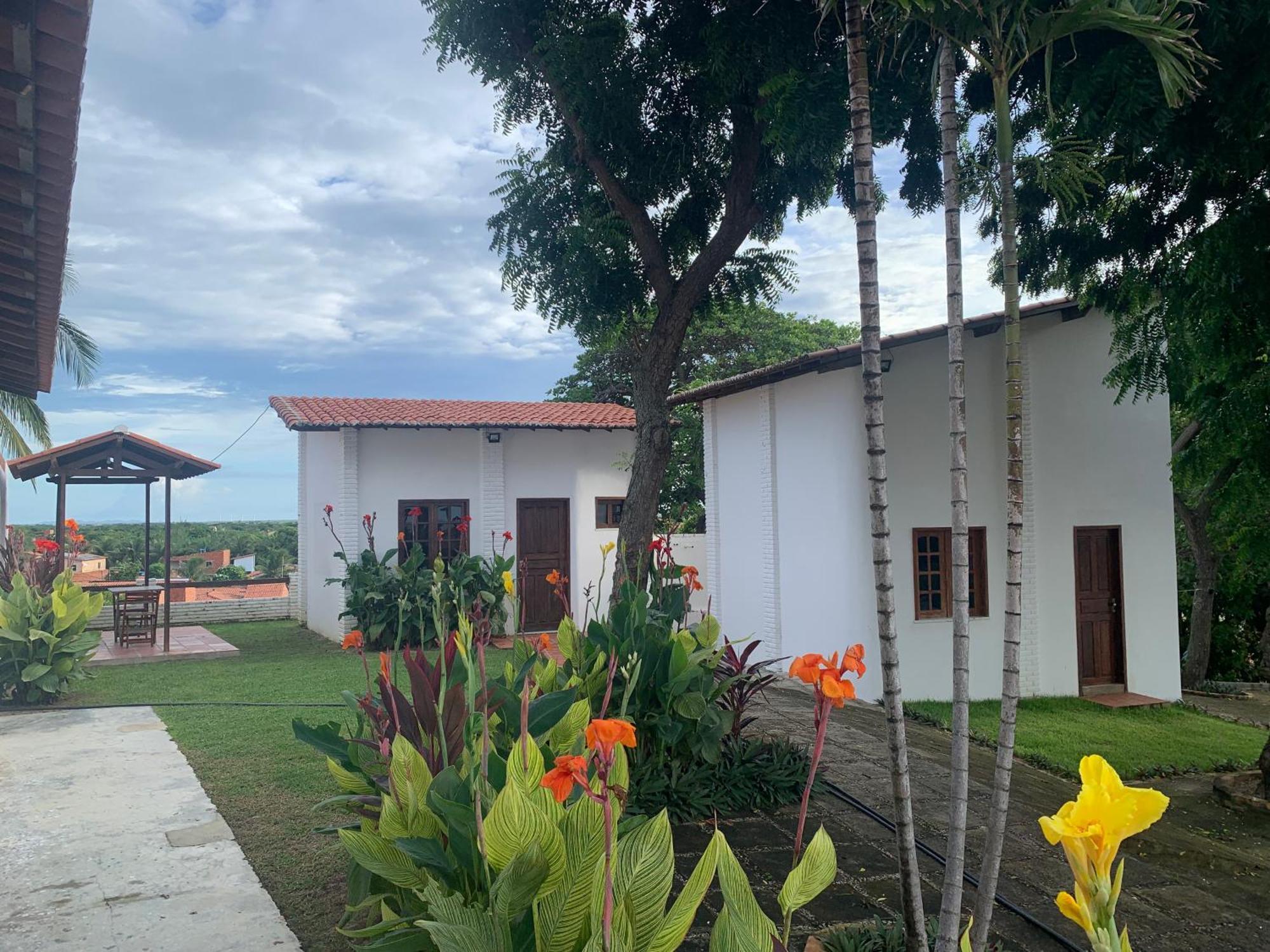 Morro Branco Suites - Hospedaria Morro Branco Beberibe Eksteriør billede